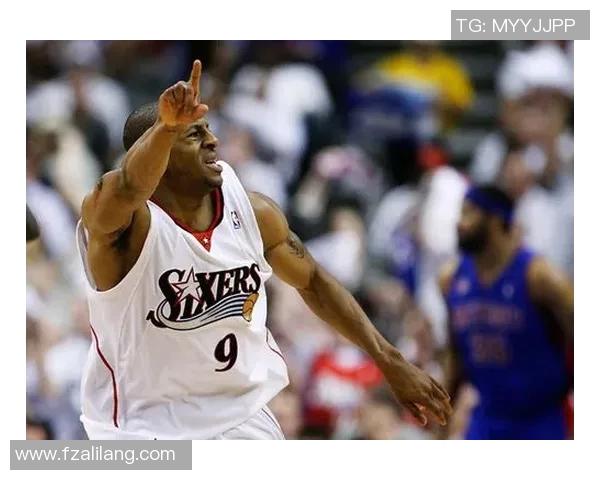 体育传奇：从竞技场到人生巅峰，探索那些改变历史的体育巨星与瞬间