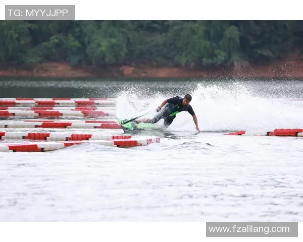 水上运动的魅力与挑战：探索多样化水域活动带来的身心体验与环保意义