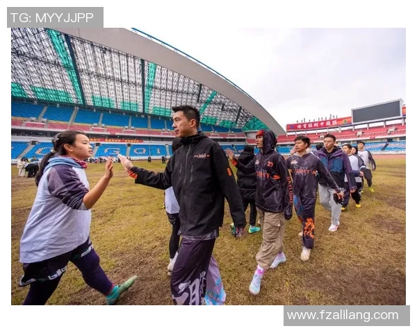 飞盘飞扬：重庆飞盘队成长历程的真实记录与感人故事
