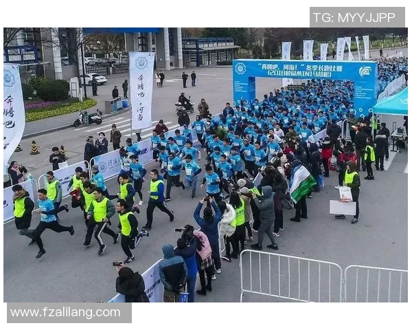 南京街舞队在马拉松大满贯中的意识表现与团队精神深度解析