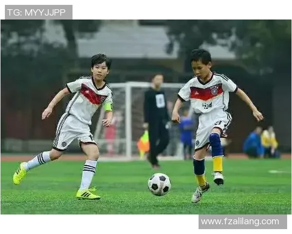 凯里足球之星的成长历程与精彩瞬间回顾